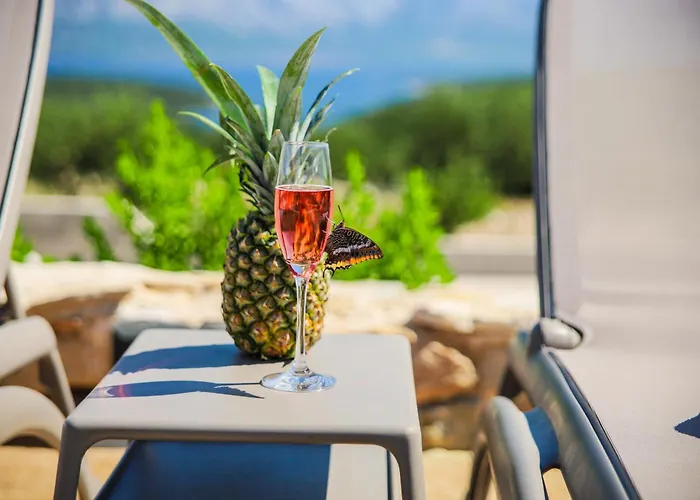 Luxus App Rubin Mit Traumblick Pool Balkon Lift Makarska