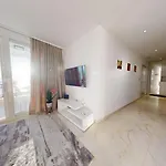 Luxus App Rubin Mit Traumblick Pool Balkon Lift Makarska