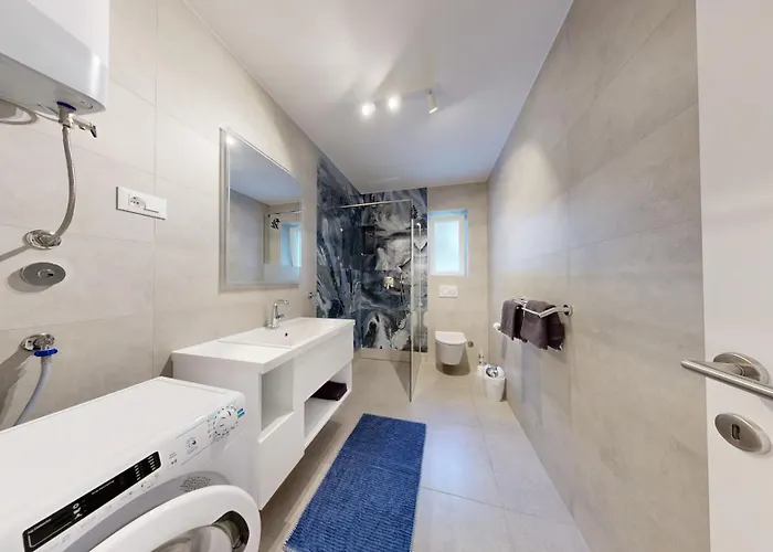 Daire Luxus App Rubin Mit Traumblick Pool Balkon Lift *