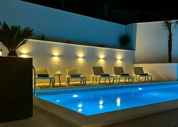 Luxus App Rubin Mit Traumblick Pool Balkon Lift