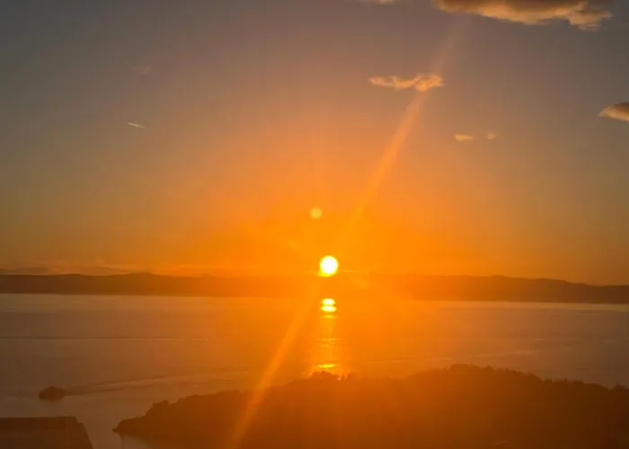 Luxus App Rubin Mit Traumblick Pool Balkon Lift *