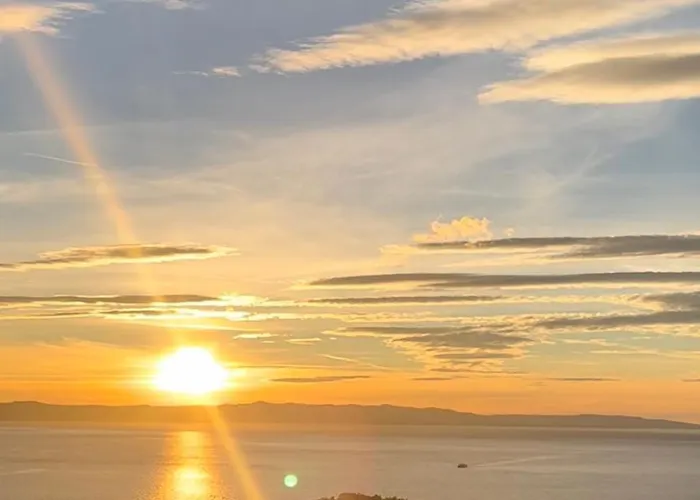 Luxus App Rubin Mit Traumblick Pool Balkon Lift * Makarska